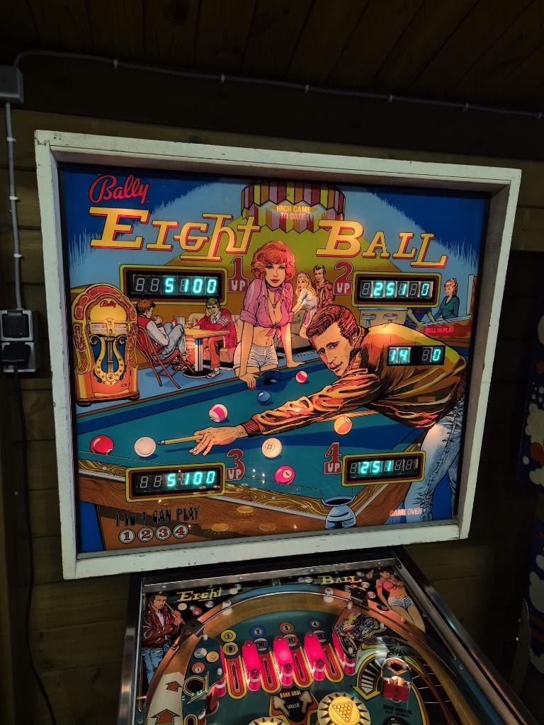 Flipper à huit boules, Bally, Flipper (jeu), Enlèvement, Utilisé
