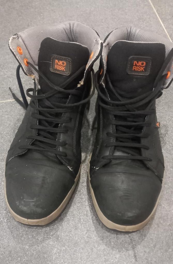 Chaussures de sécurité 44, Enlèvement ou Envoi, Utilisé