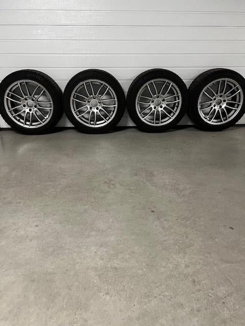 Velgen met winterbanden, Ophalen, 18 inch, Velg(en), Winterbanden