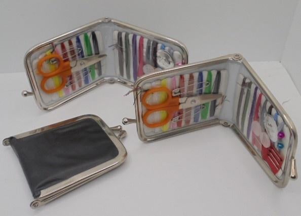 NAAIGARNITUUR IN ETUI NIEUW, Ophalen of Verzenden, Nieuw, Overige typen