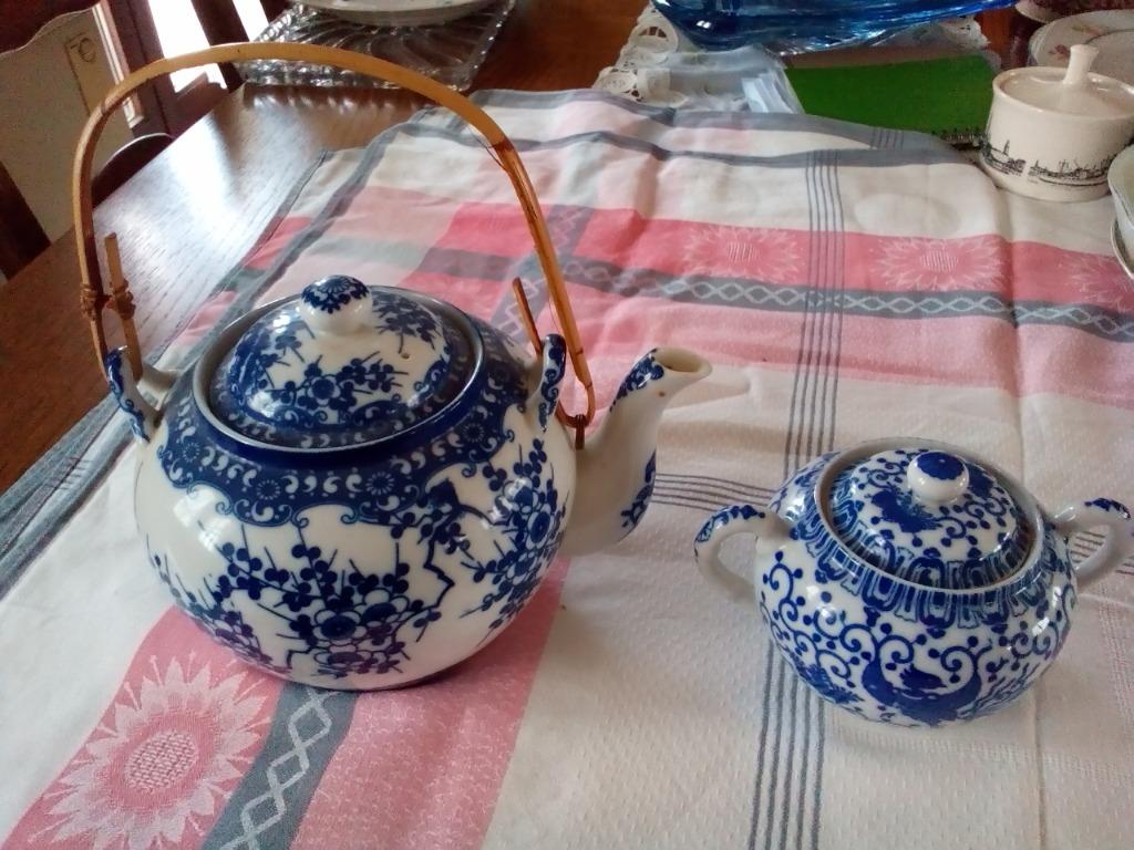 theepot en suikerpot, Ophalen, Gebruikt, Porselein, Kom(men)