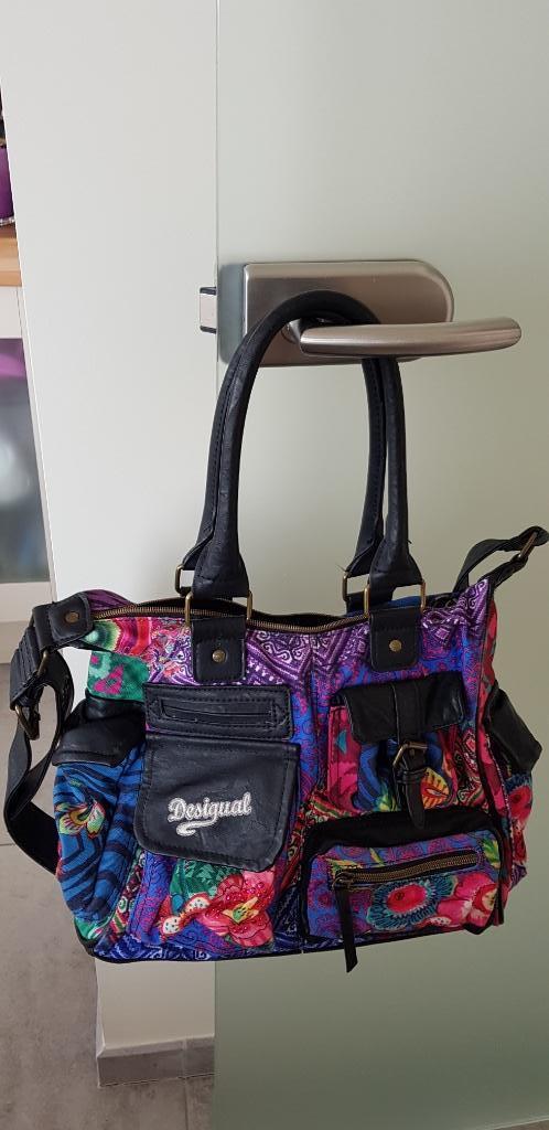 Beau grand sac en tissus Désigual, parfait état, Enlèvement, Comme neuf, Autres couleurs, Sac à bandoulière