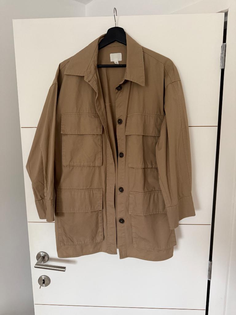 Veste saharienne H&M beige foncé, Neuf, H&M, Enlèvement ou Envoi, Taille 36 (S)