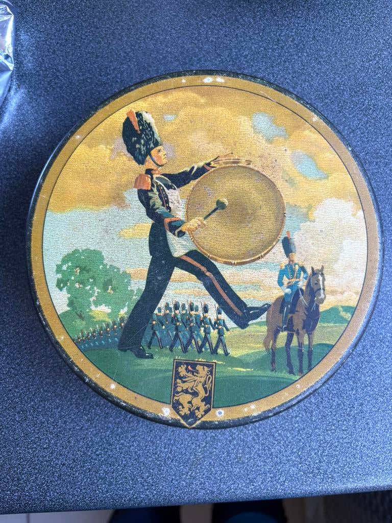 Oude doos victoria chocolade, Verzamelen, Ophalen