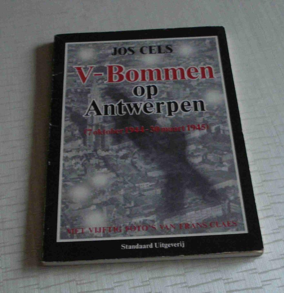 V bommen op Antwerpen 1984, Boeken, Ophalen of Verzenden, Gelezen