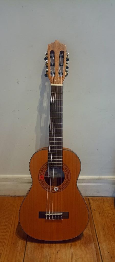 Kwart gitaar, Ophalen, Zo goed als nieuw, Klassieke of Spaanse gitaar
