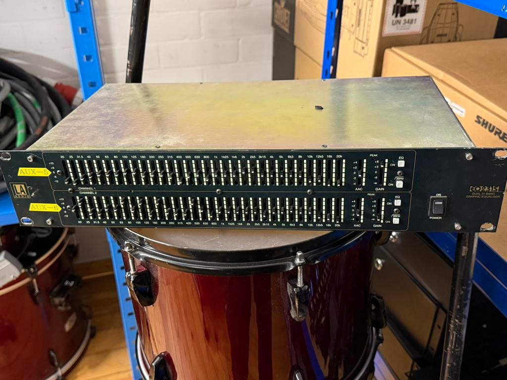 LA audio grafische equaliser 31-band EQ231S, TV, Hi-fi & Vidéo, Enlèvement, Utilisé