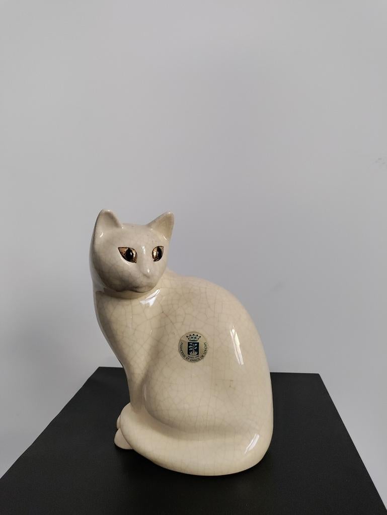 Émaux de Longwy - Chat, Enlèvement