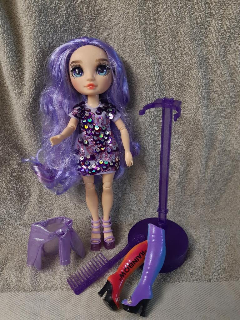 Leuke Rainbow high pop met accessoires, Enlèvement