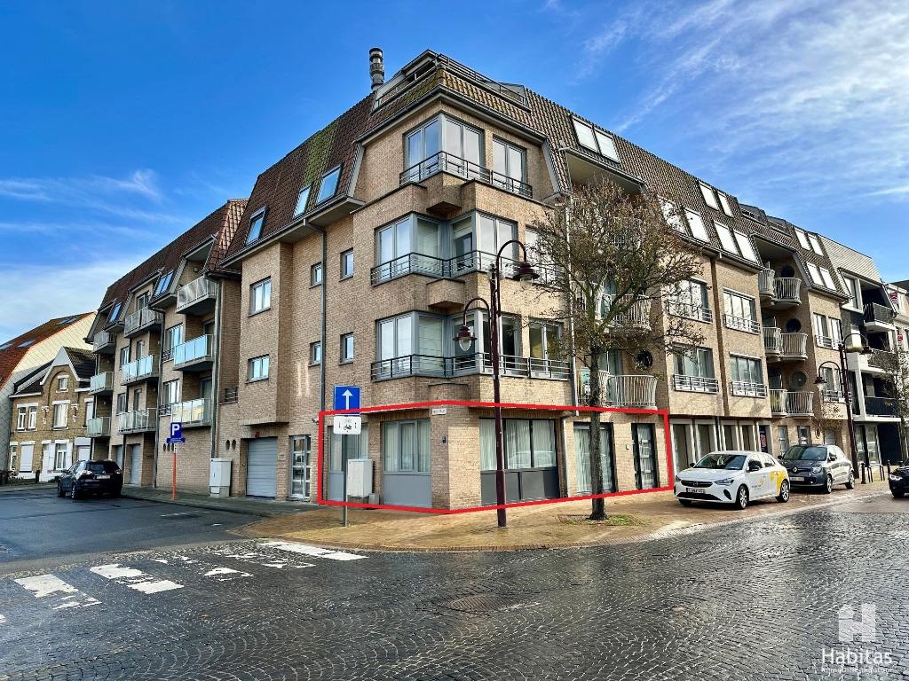 Ruim, volledig gemeubeld in instapklaar appartement,, Immo, Maisons à vendre, Province de Flandre-Occidentale, 225 kWh/m²/an, 60 m²
