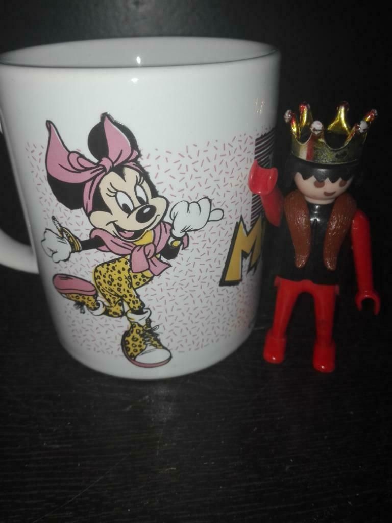 224) Totally Minnie tas/mok ( Disney ), Verzamelen, Disney, Zo goed als nieuw, Overige typen, Mickey Mouse, Ophalen of Verzenden