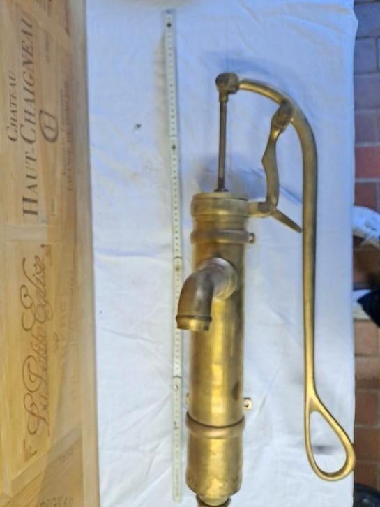 Koperen handwaterpomp, Tuin en Terras, Ophalen, Zo goed als nieuw