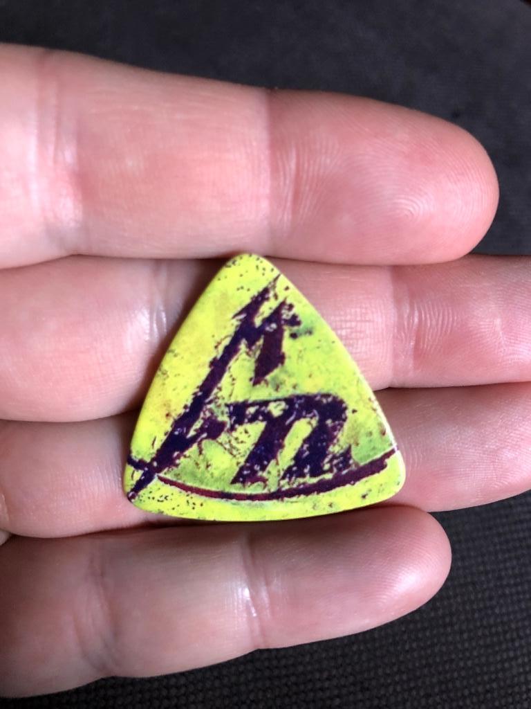 Metallica 72 seasons world tour bass Guitarpick, Cd's en Dvd's, Cd's | Hardrock en Metal, Zo goed als nieuw, Ophalen of Verzenden