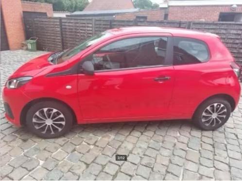 Peugeot 108/ 2016/ slechts 81000km/ 1.0 benz / €5500, Auto's, Stof, Zwart, Bedrijf, Handgeschakeld