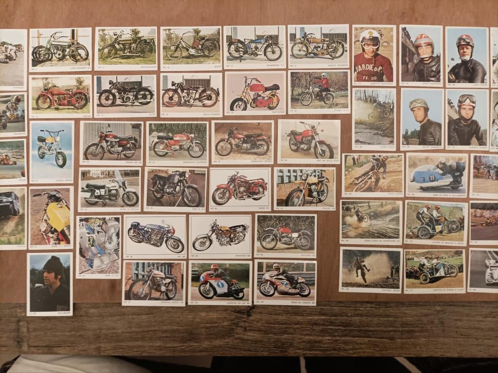 Autocollants différents R.A.F. Moto 52., Enlèvement ou Envoi, Comme neuf