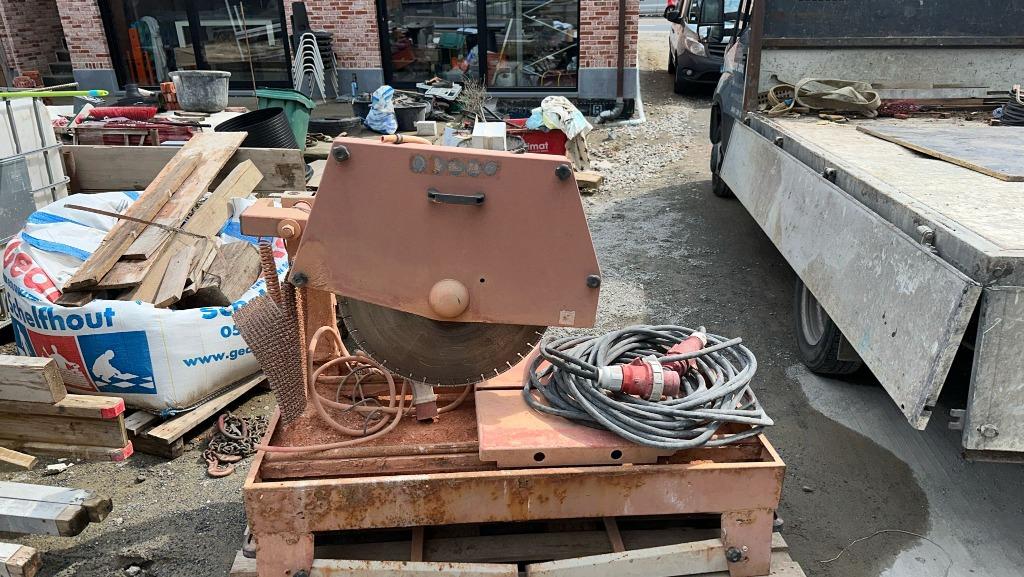 Zaagtafel voor stenen 400V, Doe-het-zelf en Bouw, Ophalen, Gebruikt, 70 mm of meer, Overige typen