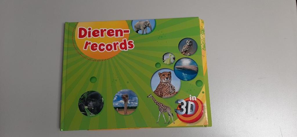 Dierenboek + 3D bril vanaf 7 jaar, Ophalen of Verzenden, Zo goed als nieuw, Taal en Lezen