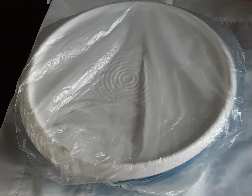 Saturnus kom 4,3 liter tupperware nieuw, Enlèvement ou Envoi