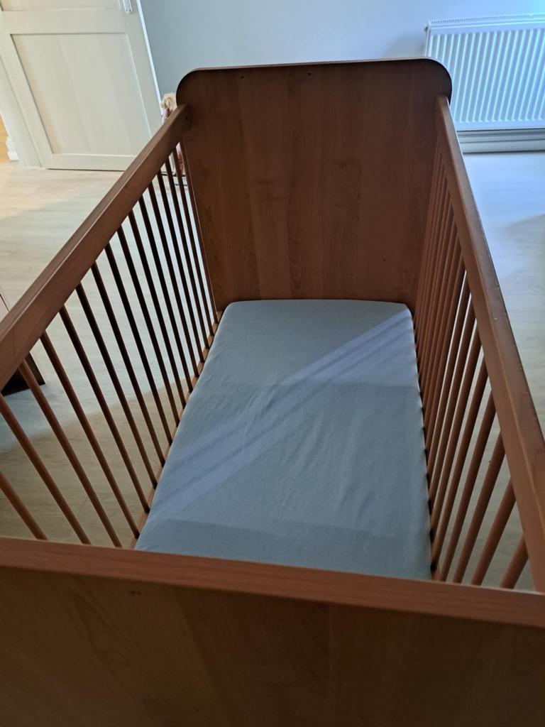Te koop babybed + matras, Ophalen, Gebruikt, 140 tot 160 cm, Matras
