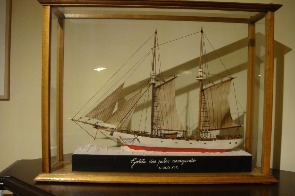 Diorama schaalmodel schip, Ophalen