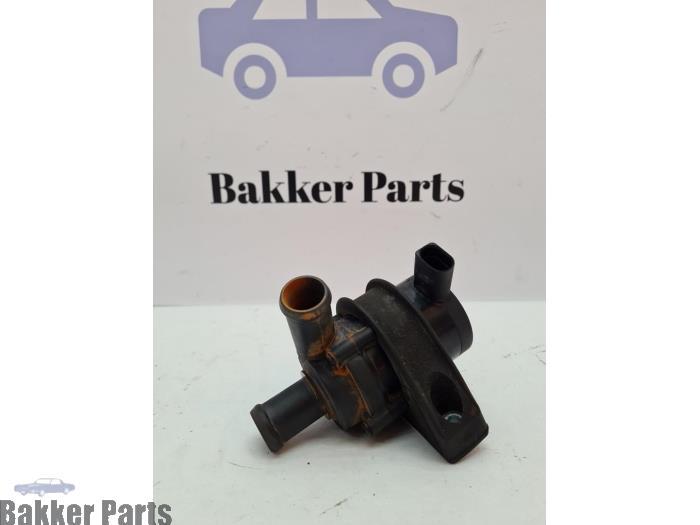 Waterpomp van een Volkswagen Golf, Auto-onderdelen, Airco en Verwarming, Volkswagen, Gebruikt, 3 maanden garantie