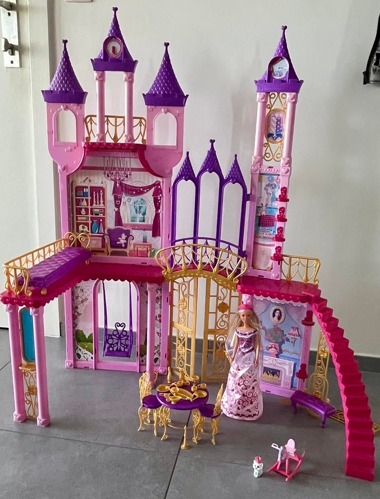 Prinsessenkasteel, Kinderen en Baby's, Ophalen of Verzenden, Zo goed als nieuw, Poppenhuis