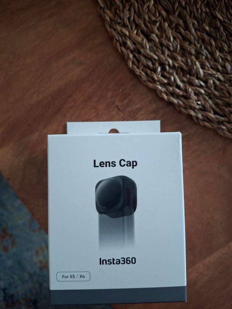 Insta360 X4/X5 lenscap ongeopend, Enlèvement