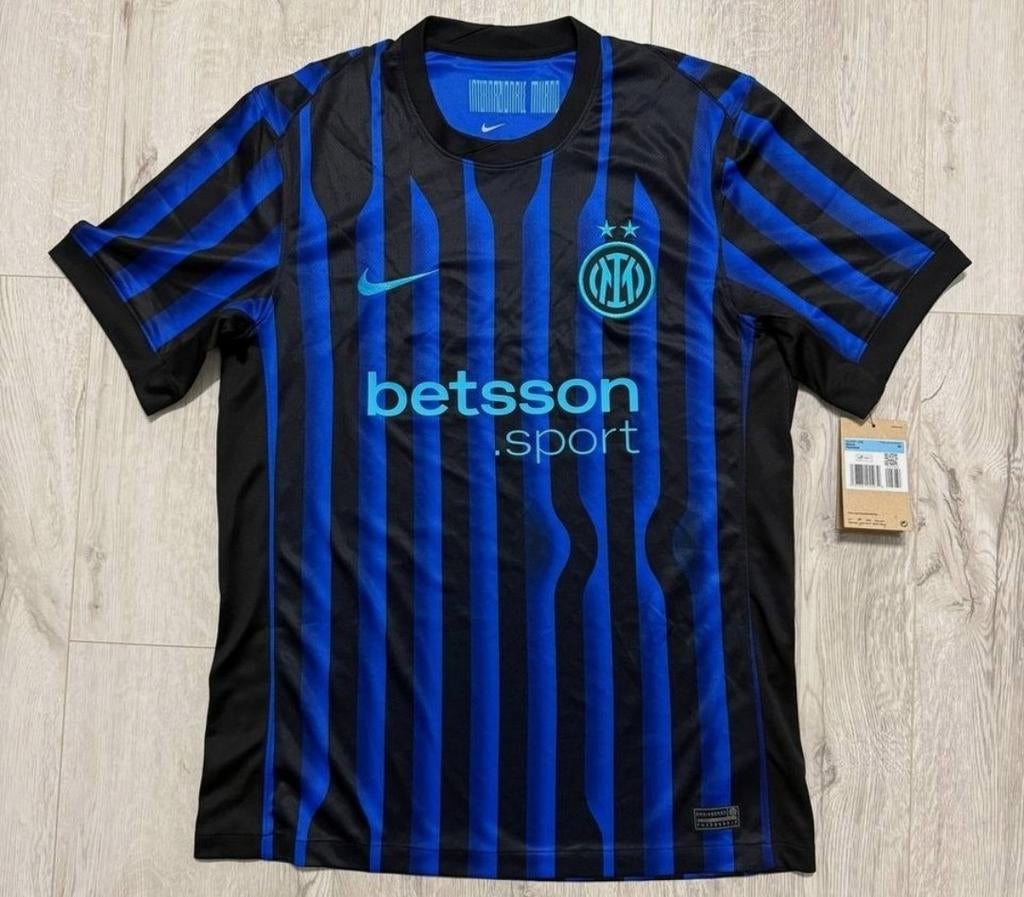 Inter Milan Lautaro Martinez  Origineel Nieuw 2025, Sport en Fitness, Voetbal, Ophalen of Verzenden, Zo goed als nieuw
