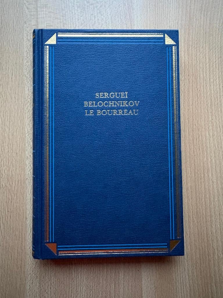 Le Bourreau, Livres, Romans, Utilisé, Reste du monde, Enlèvement