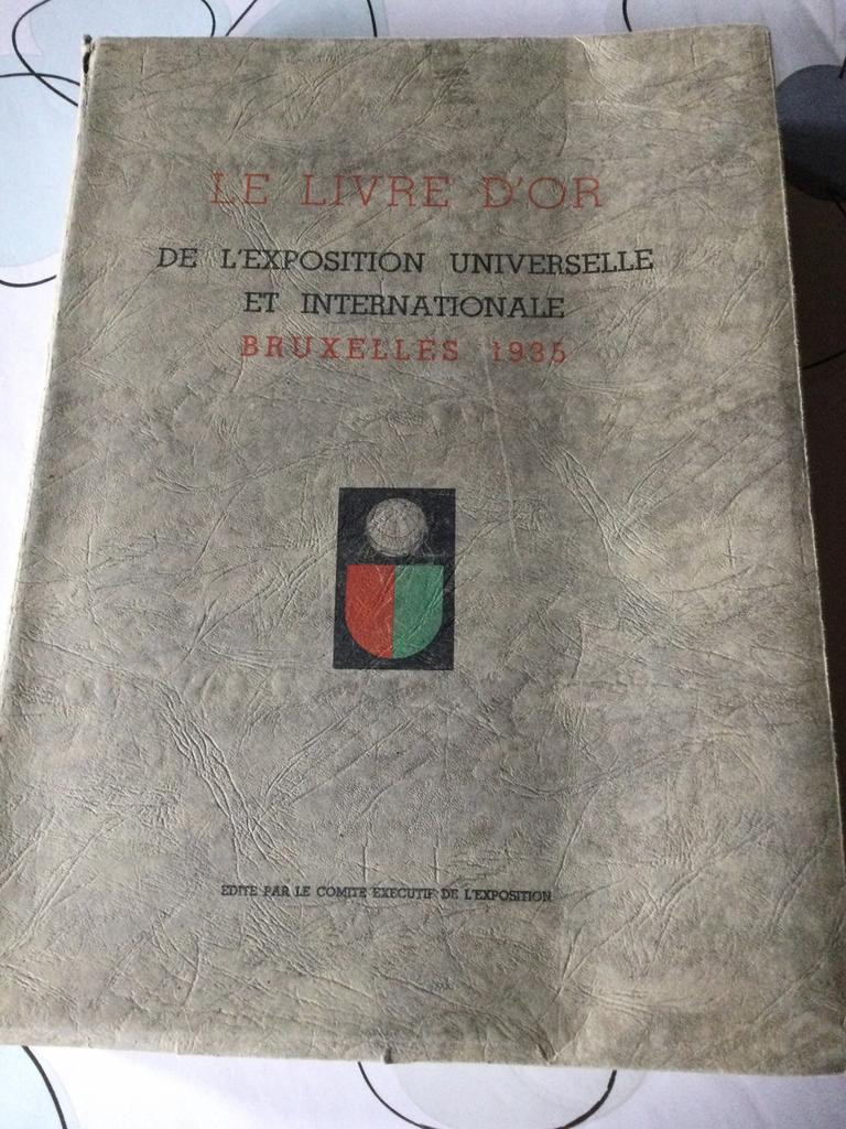 GOUDEN BOEKENTENTOONSTELLING BRUXELLES 1935