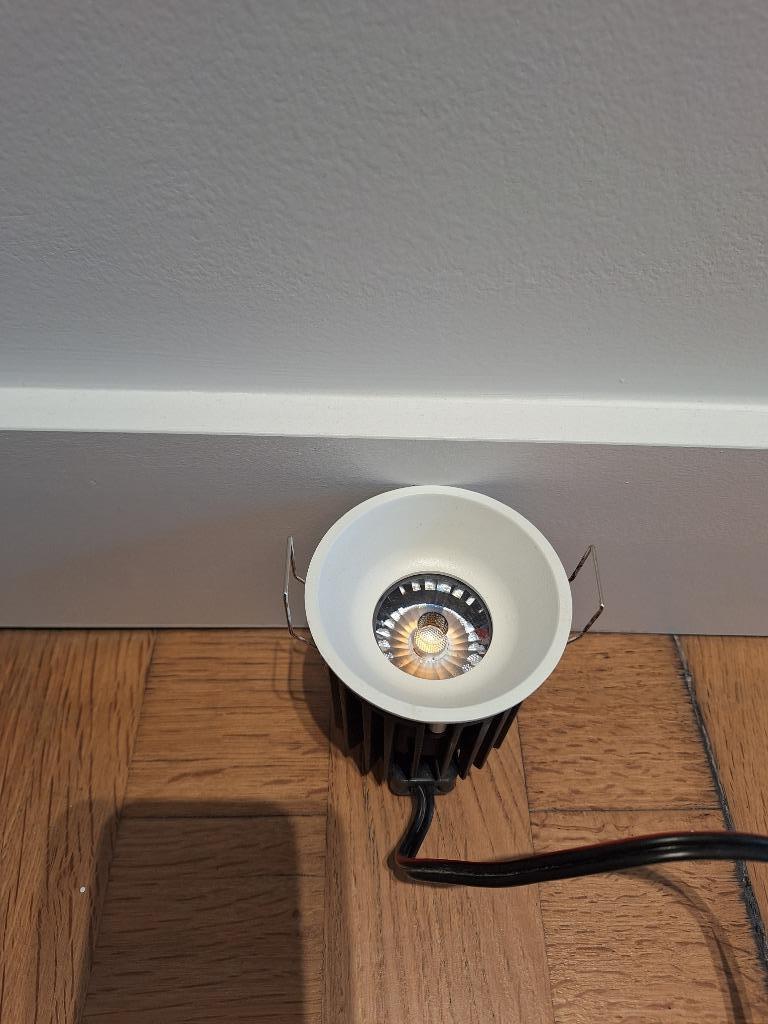 8 spots LED encastrables blancs, Modernes, Comme neuf, Enlèvement, Moins de 30 watts
