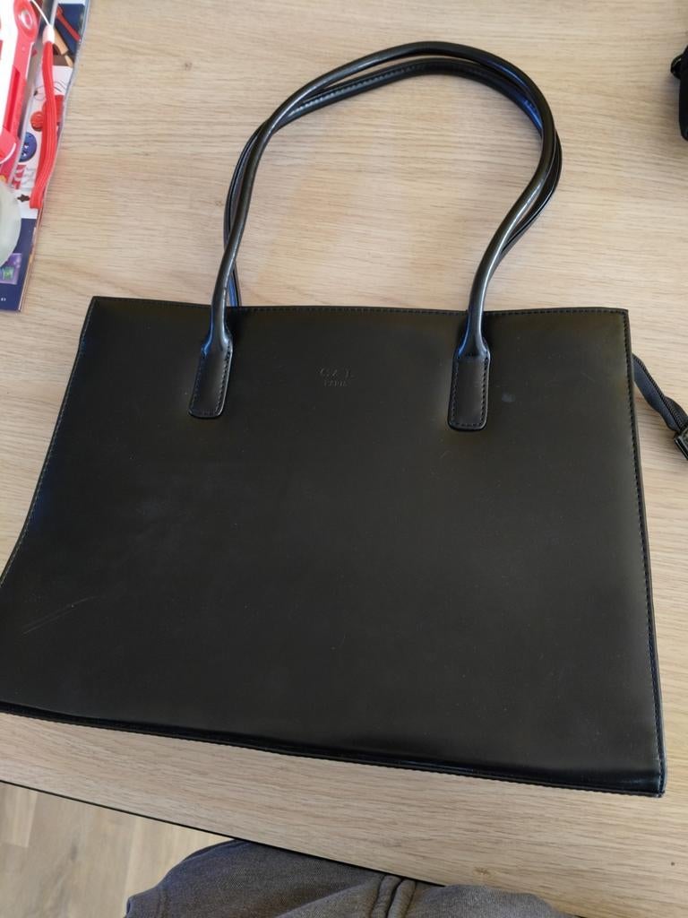 Handtas, Handtassen en Accessoires, Tassen | Damestassen, Ophalen of Verzenden, Nieuw, Handtas