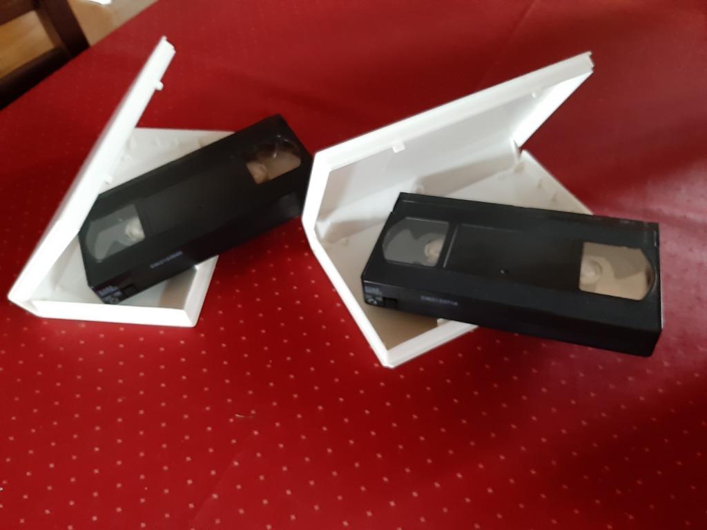 2 cassettes VHS EMTEC E_240 vierges avec boîte pvc, Enlèvement ou Envoi, Comme neuf