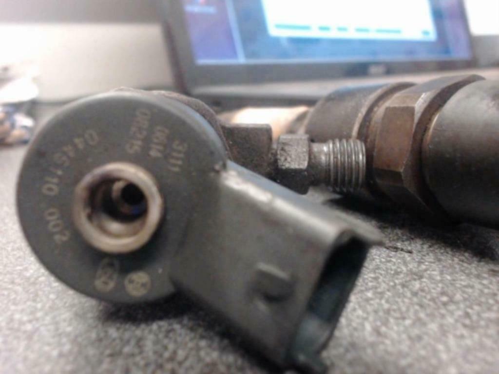 Injecteur Alfa Romeo 146 1.9 JTD 105 CV 0445110002, Ophalen, Alfa Romeo
