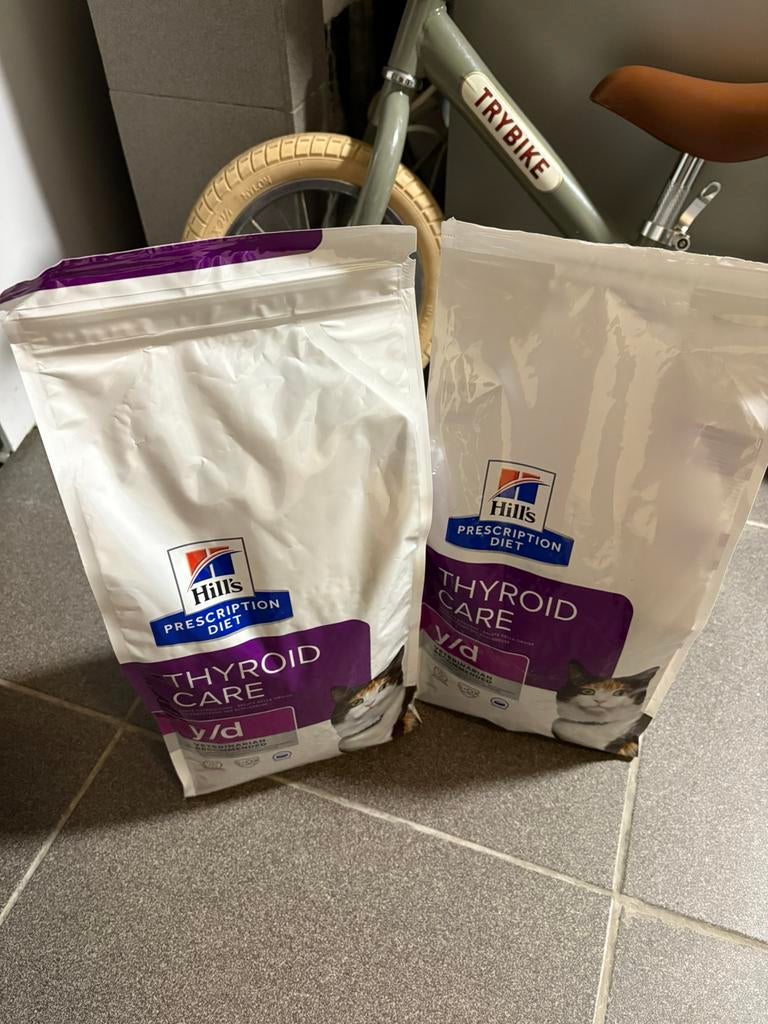 Hills prescription diet y/d, Dieren en Toebehoren, Dierenvoeding, Ophalen, Kat