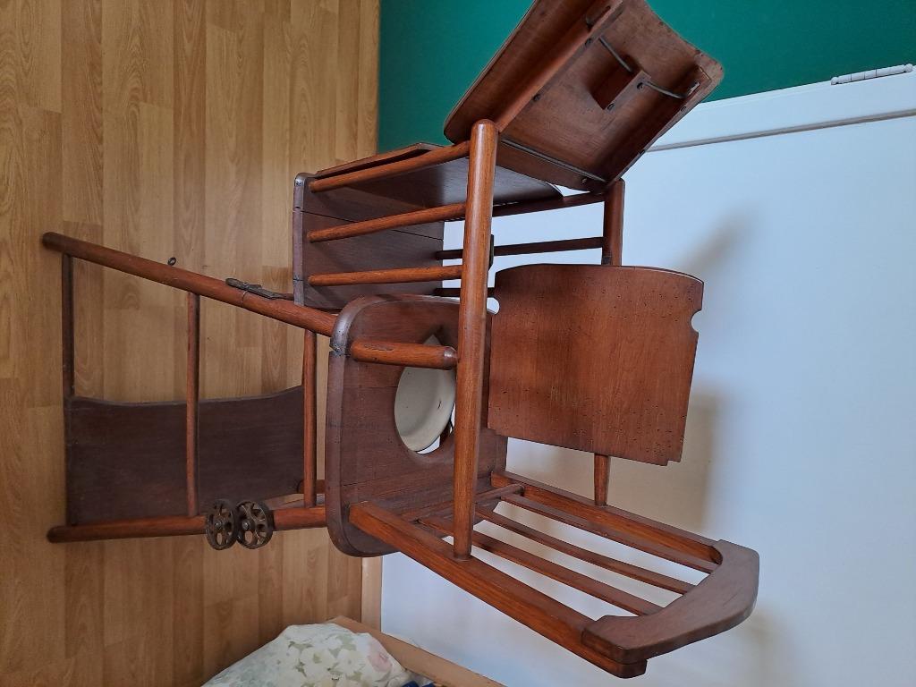 Chaise (po) (de jeu) ancienne pour enfants, Enlèvement