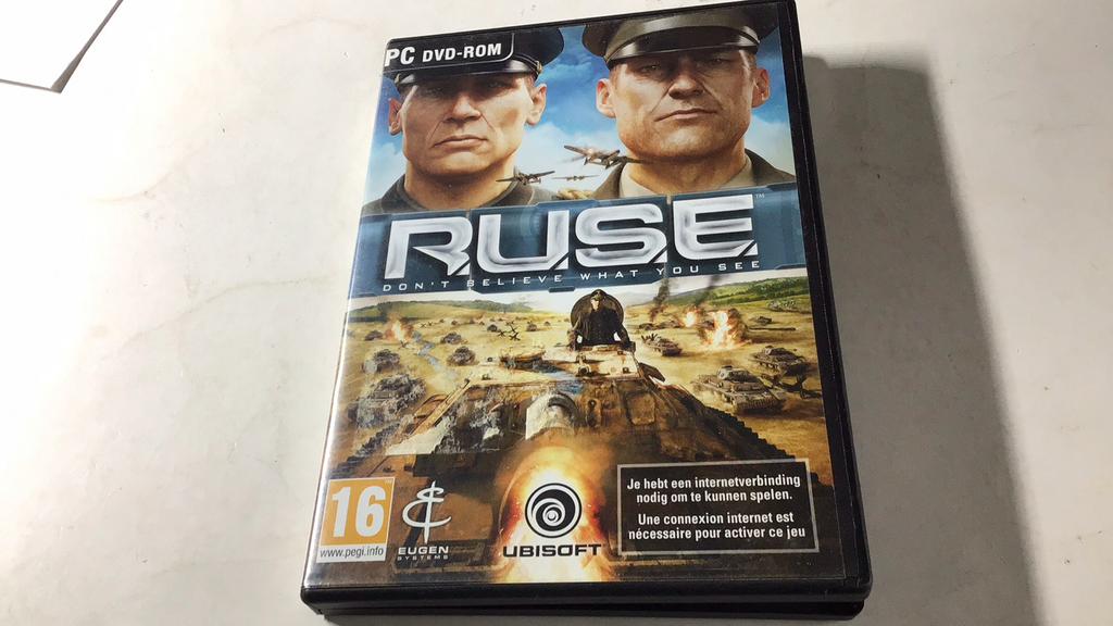 Ruse pc(p3), Ophalen of Verzenden, Zo goed als nieuw