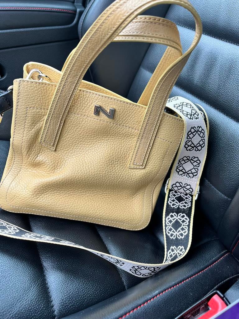 Nathan handtas, Handtassen en Accessoires, Tassen | Schoudertassen, Ophalen of Verzenden, Zo goed als nieuw