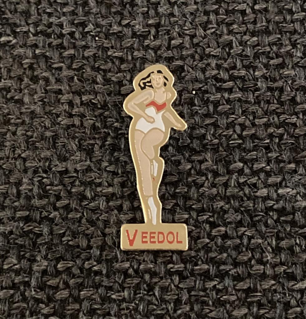 PIN - VEEDOL - MOTOROLIE - OLIE - HUILE MOTEUR, Envoi, Utilisé, Marque, Insigne ou Pin's