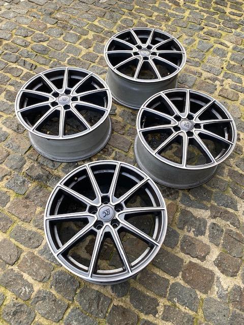Mooie Velgen (voordien op Volvo S90), Auto-onderdelen, Banden en Velgen, Ophalen, Velg(en)