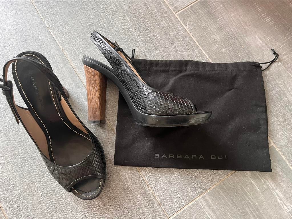 barbara Bui pump maat 39, Barbara Bui, Zwart, Ophalen of Verzenden, Zo goed als nieuw
