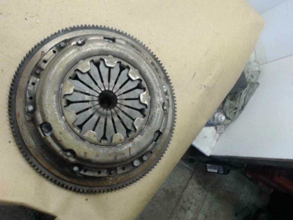 embrayage  sans buté  mini r56  1.6essence  N16B16A, Auto-onderdelen, Motor en Toebehoren, Mini, Gebruikt, Ophalen of Verzenden