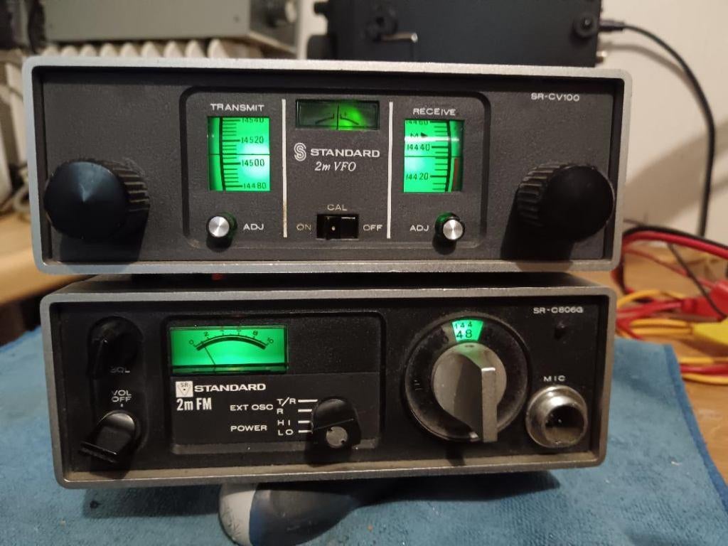 Radio VHF collector !!, Enlèvement ou Envoi, Comme neuf, Émetteur et Récepteur