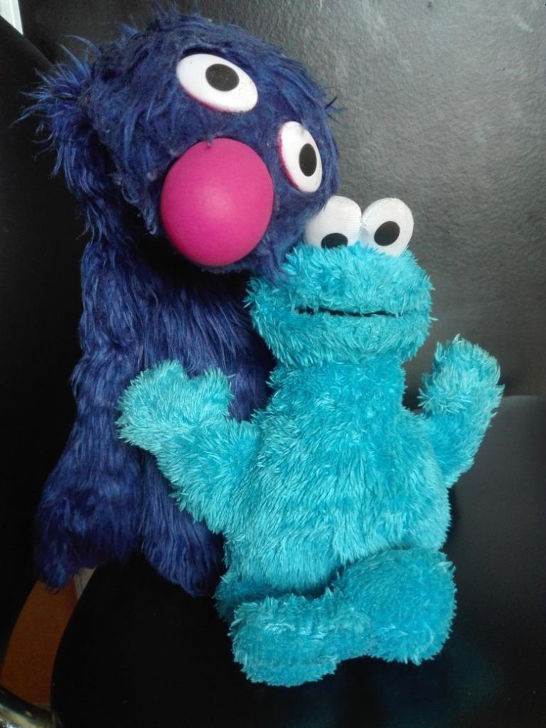 310) handpop Grover en koekiemonster pluche ( sesamstraat ), Ophalen of Verzenden, Gebruikt, Tv, Actiefiguur of Pop
