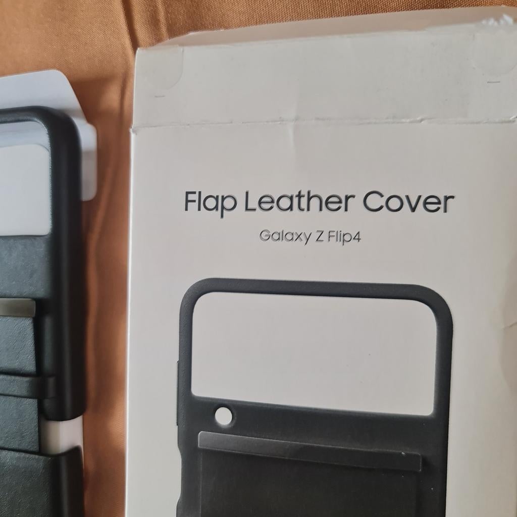 Samsung z flip 4 hoesje leren hoesje nieuw, Telecommunicatie, Ophalen of Verzenden, Nieuw