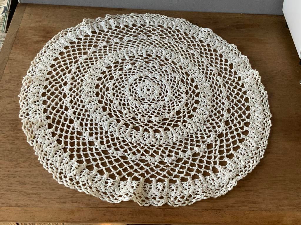 Nappe en coton crochetée à la main., Enlèvement, Neuf, Crochet, Autres types