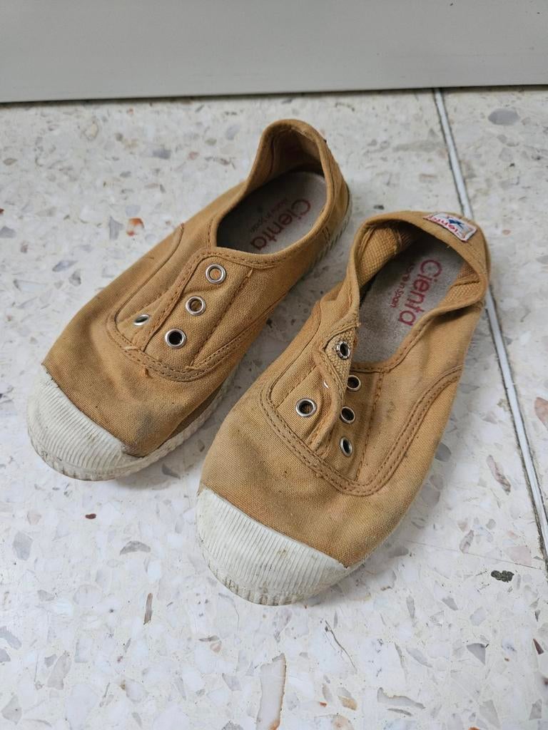Cienta beige schoenen, maat 30, Kinderen en Baby's, Ophalen, Gebruikt, Jongen of Meisje, Schoenen