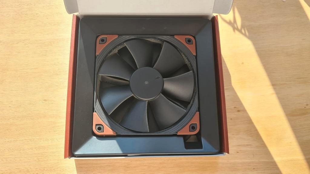 NOCTUA 3000 RPM Case fan 120mm, Computers en Software, Ophalen of Verzenden, Gebruikt, Luchtkoeling