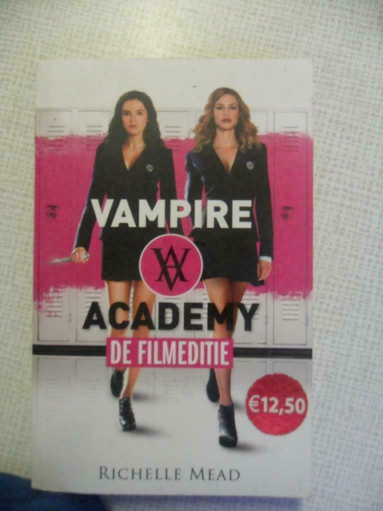 vampire academy  de filmeditie ( richelle mead ), Boeken, Ophalen of Verzenden, Nieuw