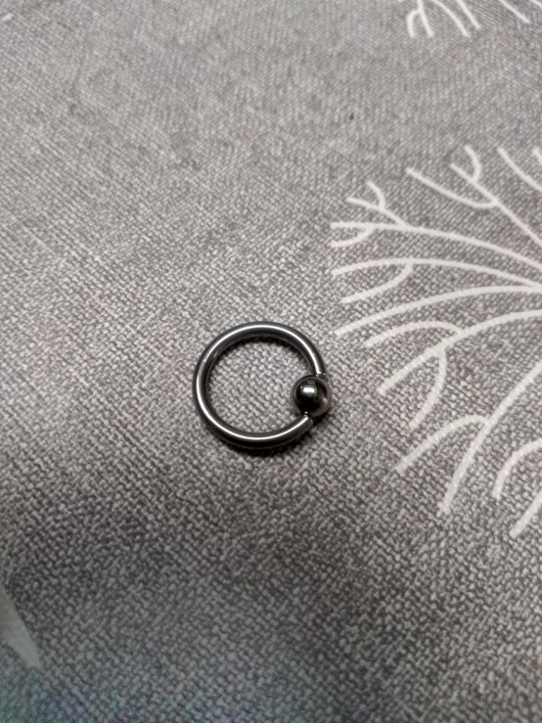 Piercing Anneau boule, Handtassen en Accessoires, Piercings, Ophalen of Verzenden, Staal